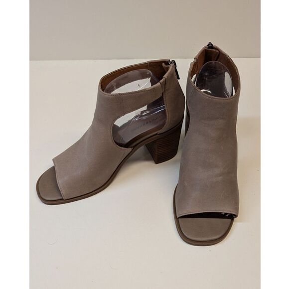 Lucky Brand Tarrinax Block Heel, size 8.5 - Picture 2 of 12